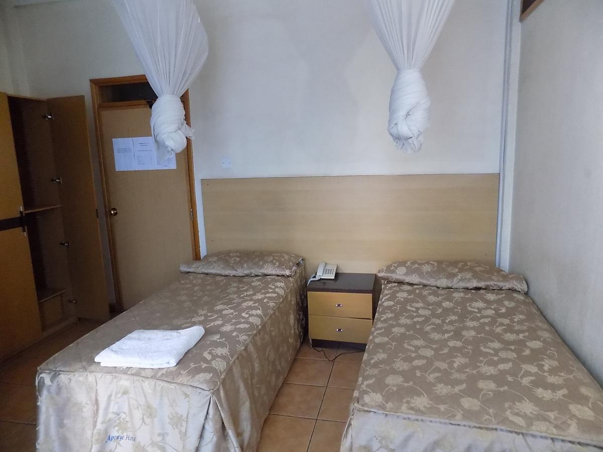 Aponye Hotel Kampala Luaran gambar